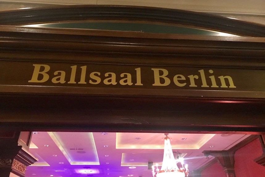 Eingang Ballsaal