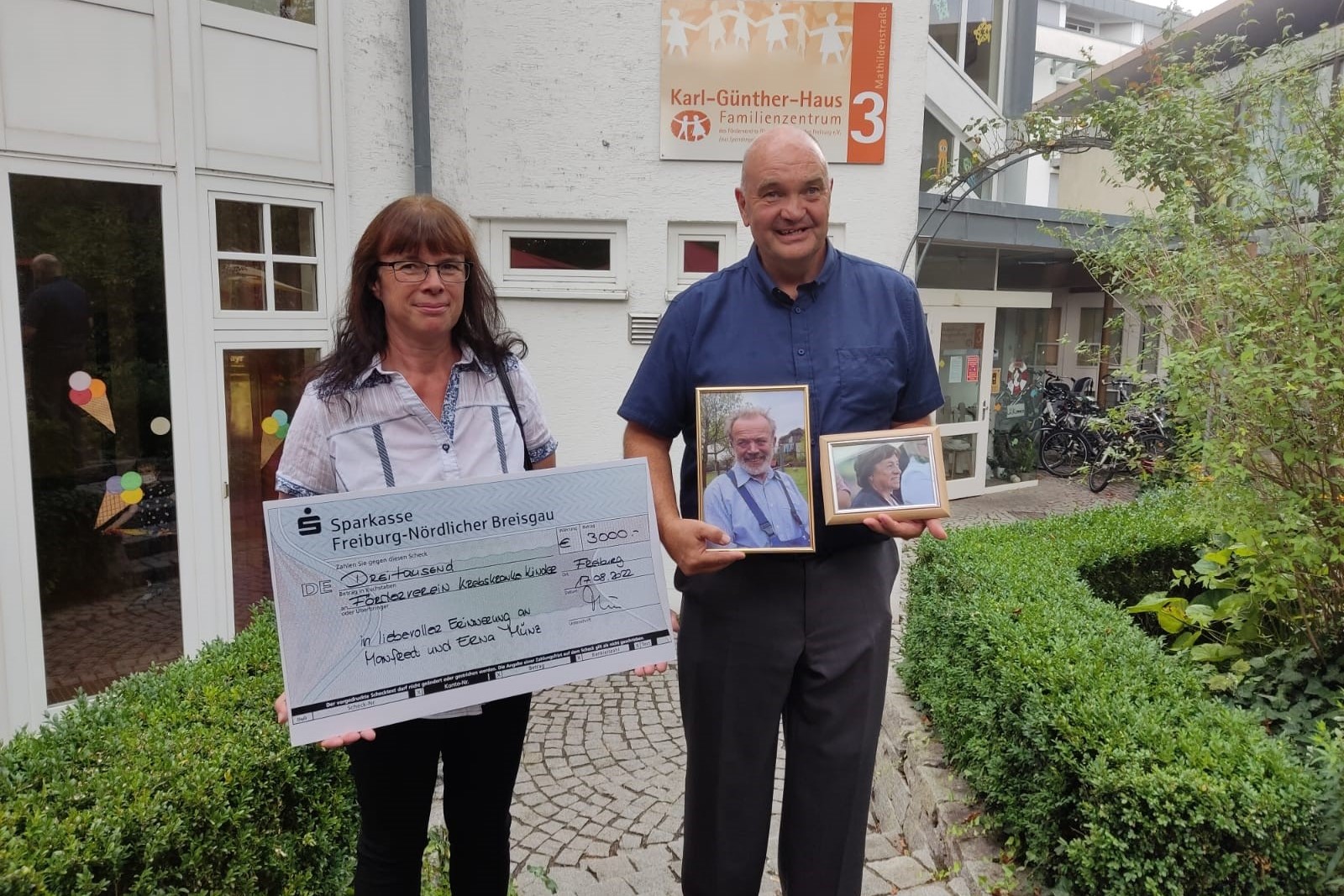 Beerdigungsgeld gespendet Förderverein für krebskranke Kinder