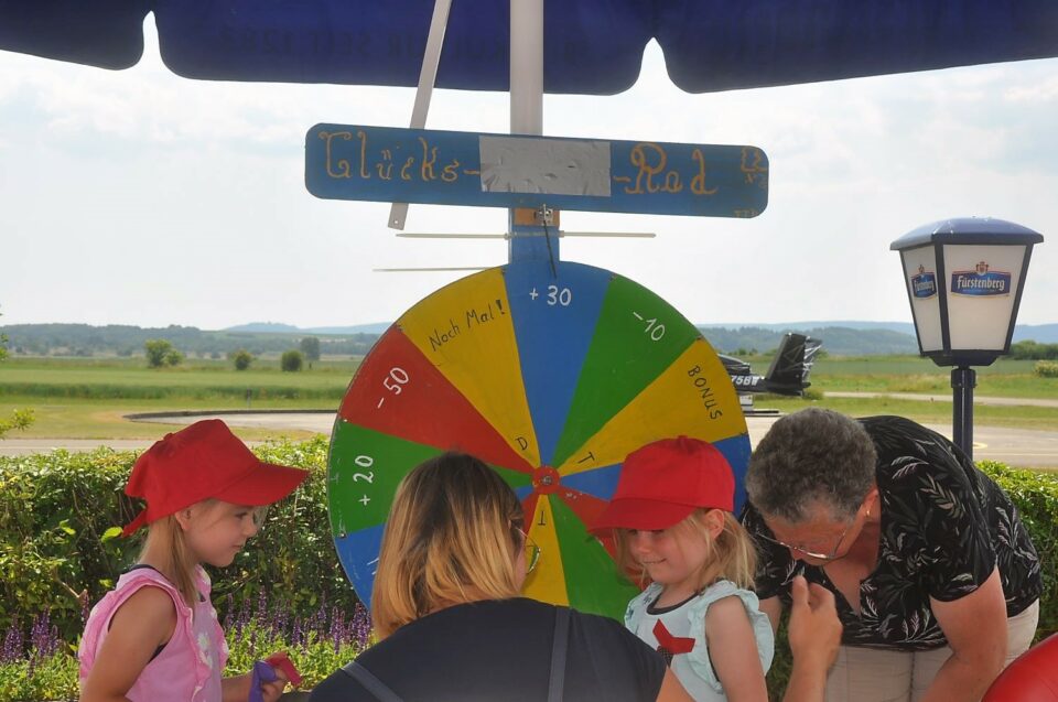 Foerderverein-krebskranke-kinder-freiburg-flugtag-2023-5