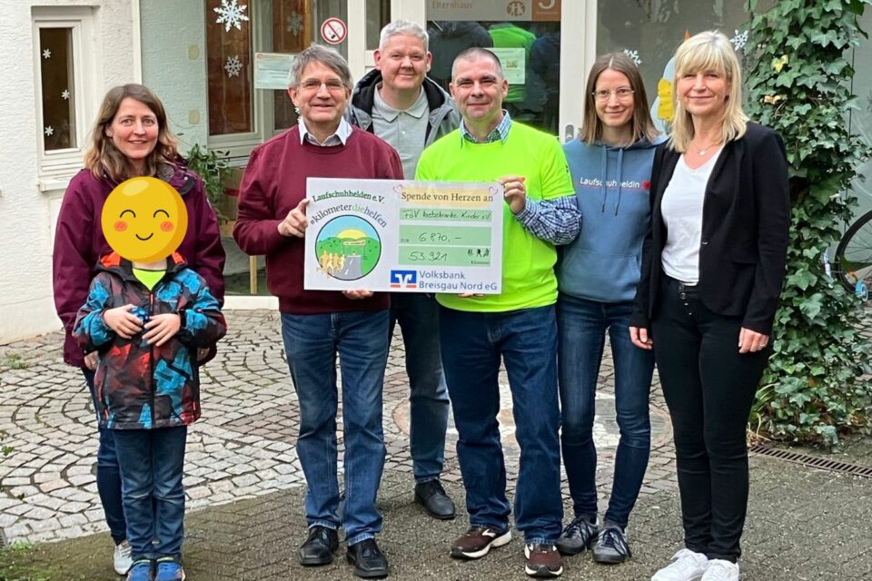 foerderverein-krebskranke-kinder-freiburg-laufschuhhelden-2023-2_ohne kind