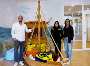 Ostergeschenke_der_Deutschen_Post_NL_Freiburg_an_den_Foerderverein_fuer_krebskranke_Kinder_Freiburg