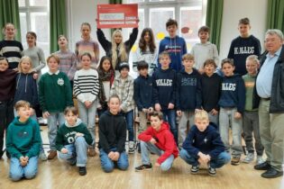 foerderverein-krebs-kinder-freiburg-2025-schwimmen